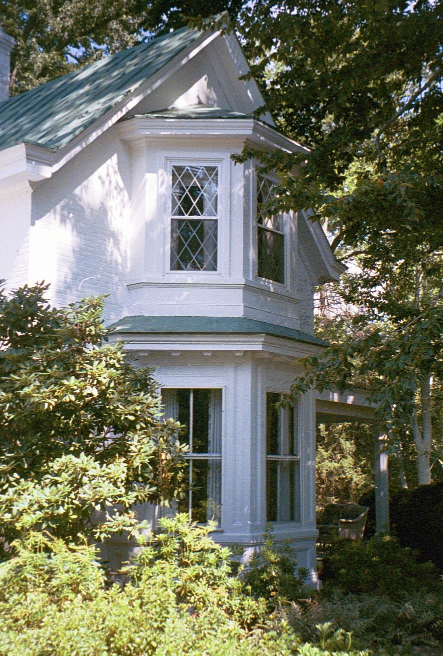 Tudor Hall from the Side, 2006